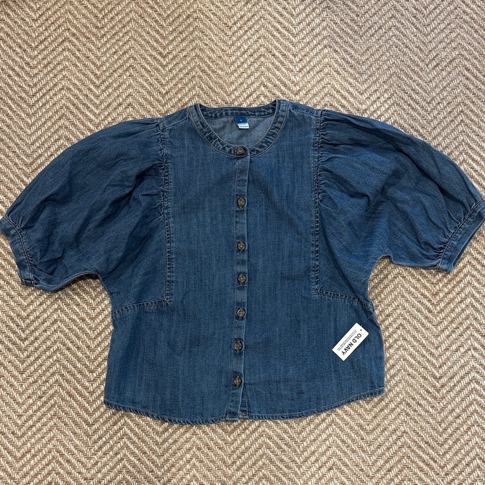 Old Navy Denim Blue Button Down Shirt, Small, NWT